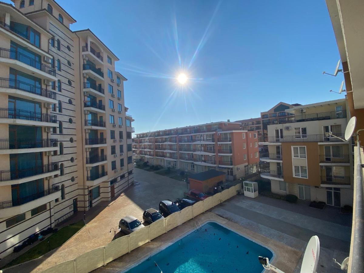 Blue Marine C16 Apartment Sunny Beach Esterno foto